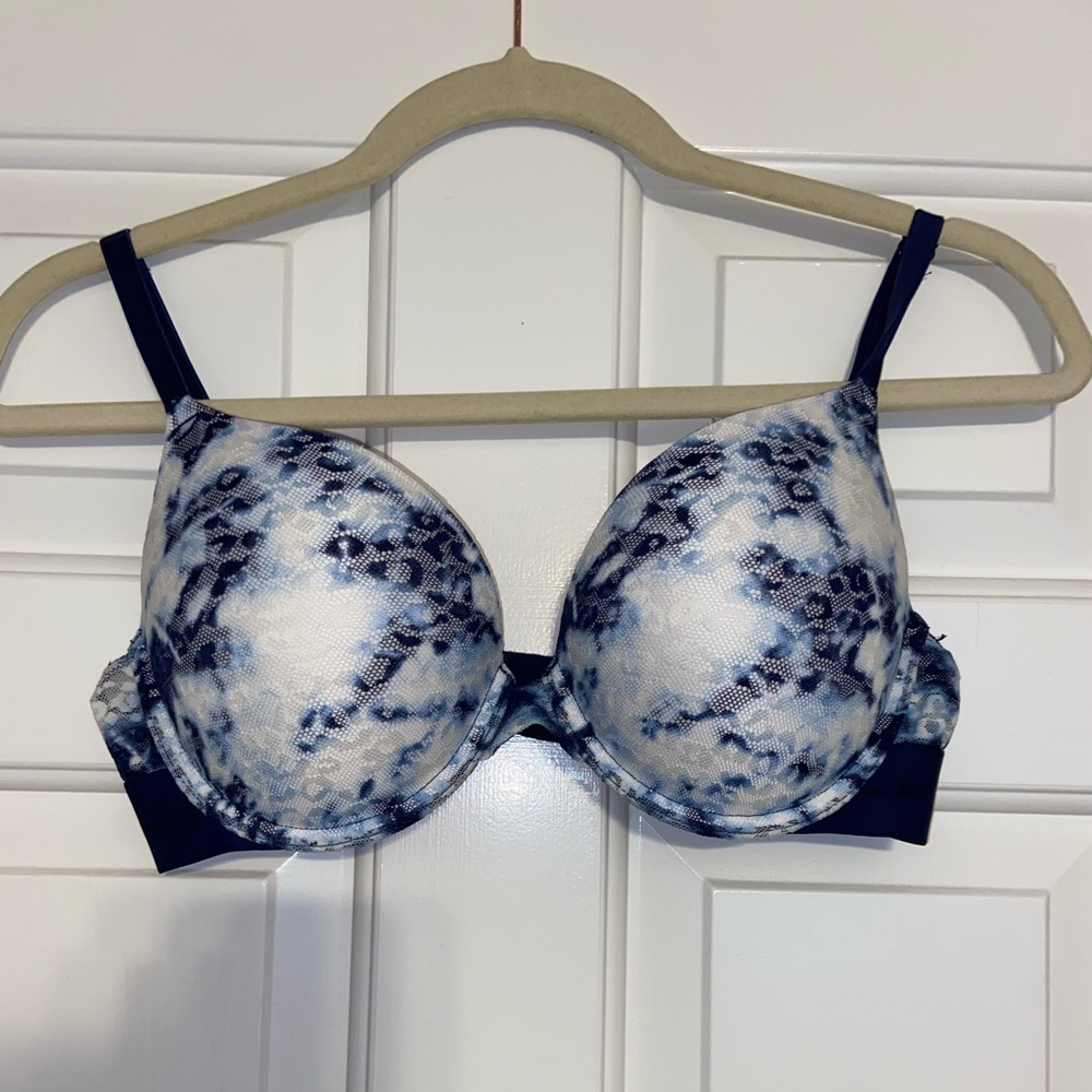 PINK Wear Everywhere Push-Up (34D)